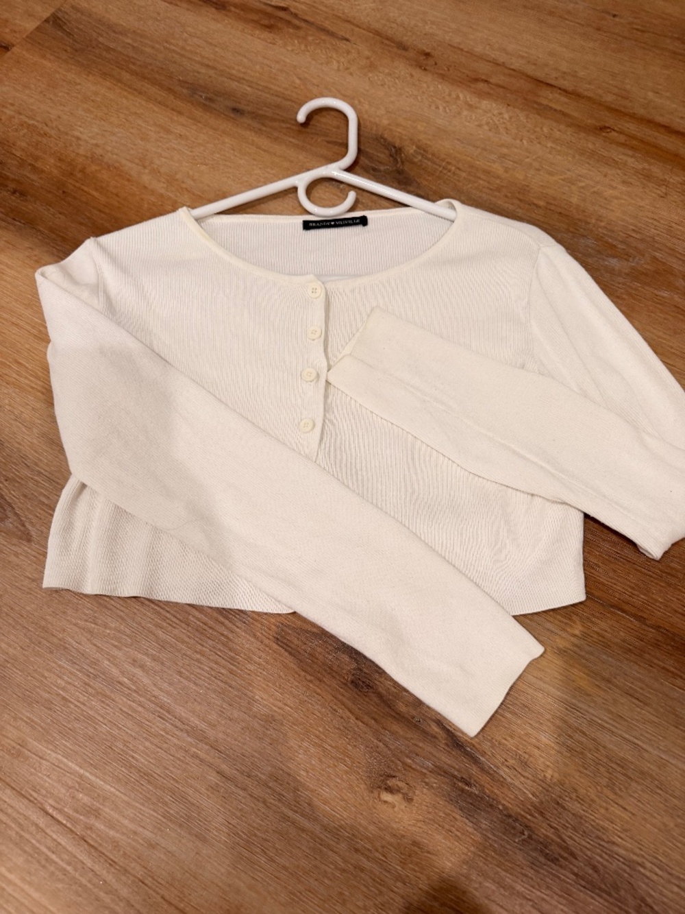 Brandy Melville White Athelia Cropped Cardigan One Size Ribbed Knit